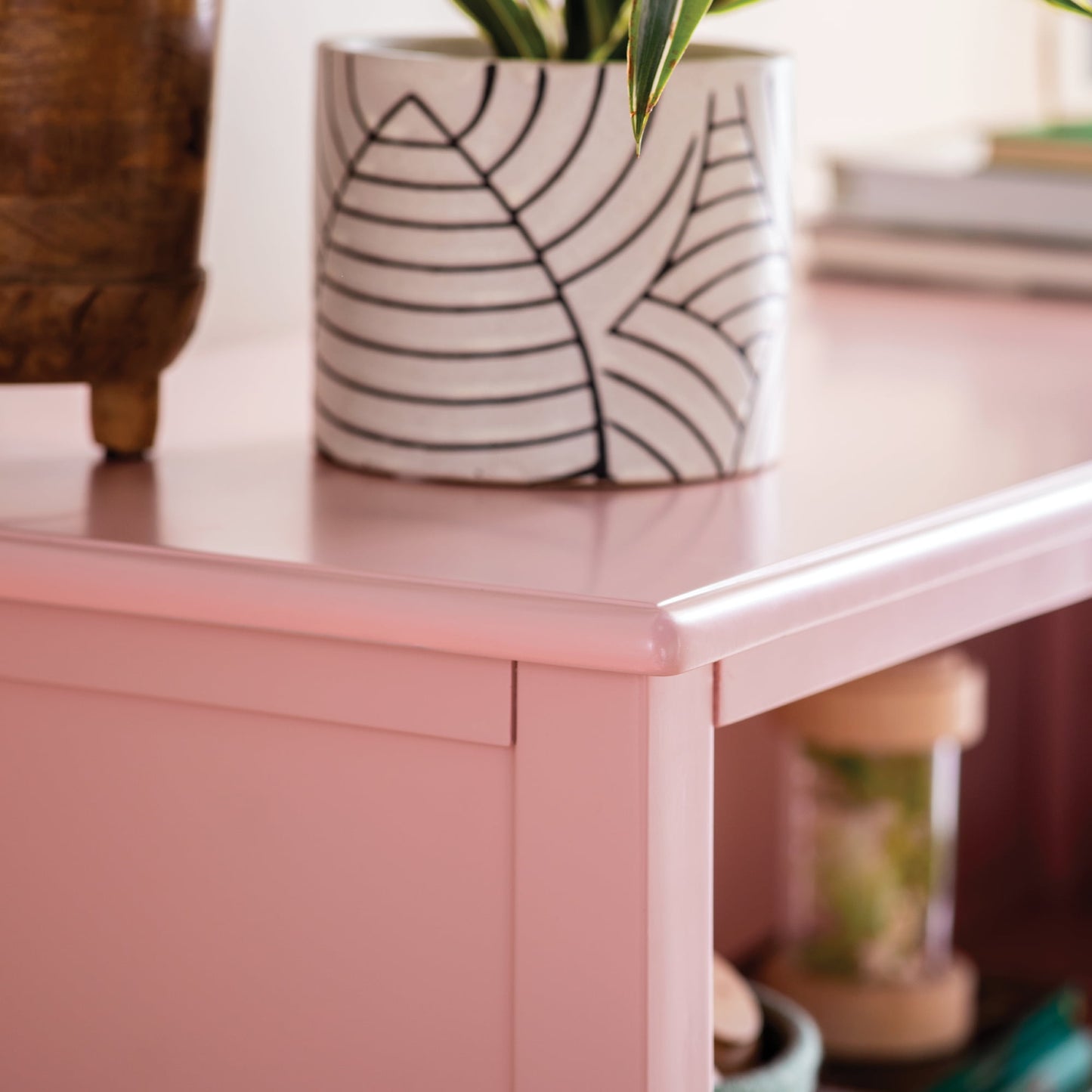 Guidecraft Kids' Deluxe Taiga 3-Shelf Bookshelf - Pink: Children's Sturdy Wooden Bedroom Bookcase, Playroom Organizer and Toy Storage