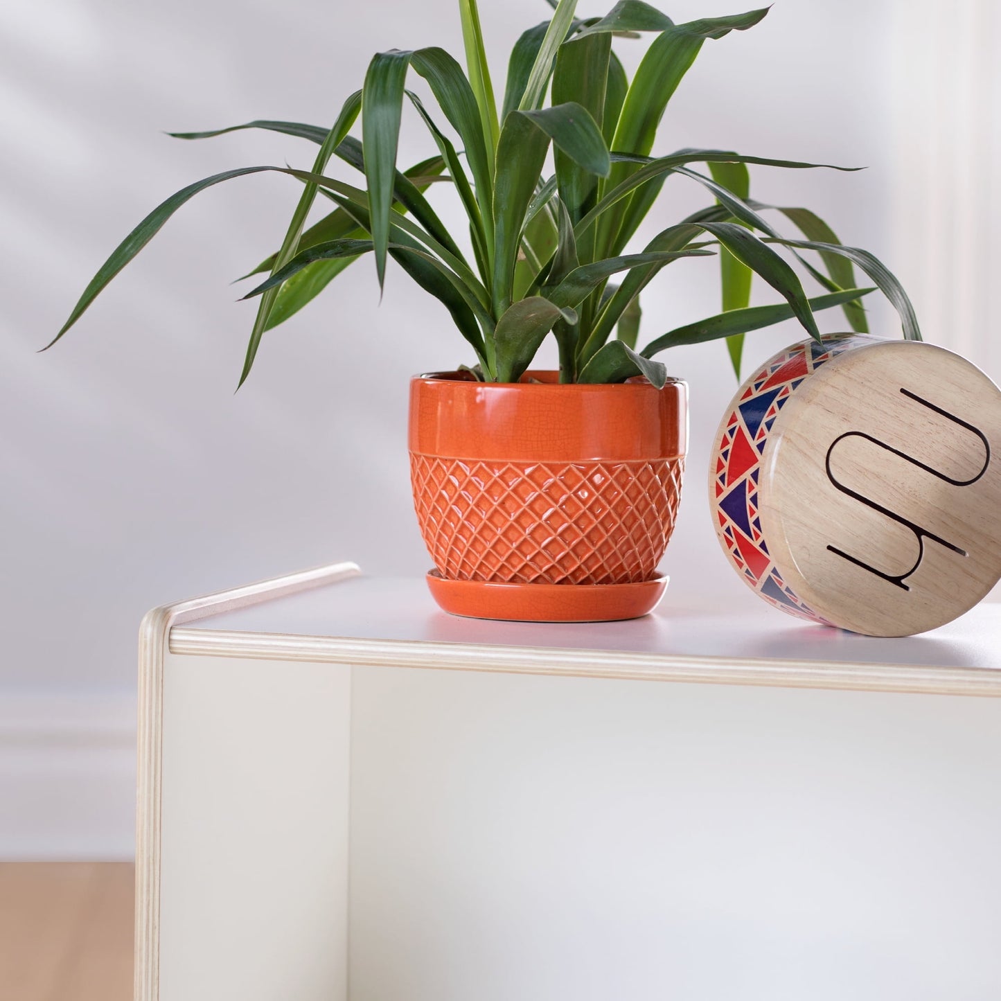 Guidecraft EdQ 2-Shelf Open Storage 24in - White: Wooden Kids' Classroom Storage Furniture, Playroom and Bedroom Toy Cube Organizer