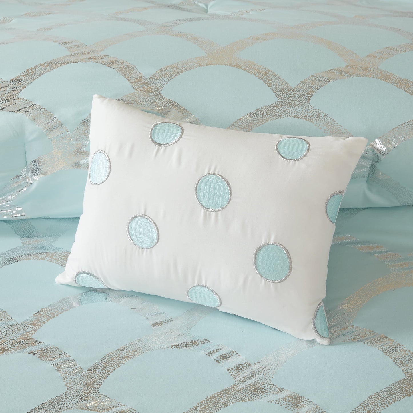 Intelligent Design Lorna Comforter and Sheet Set Aqua Twin